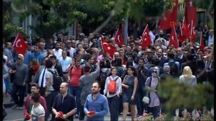 Vezneciler'de 'Teröre Lanet' Yürüyüşü 1