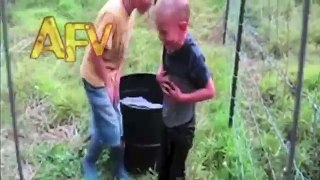 TRY NOT TO LAUGH-Funny Kid Fails Compilation 2016