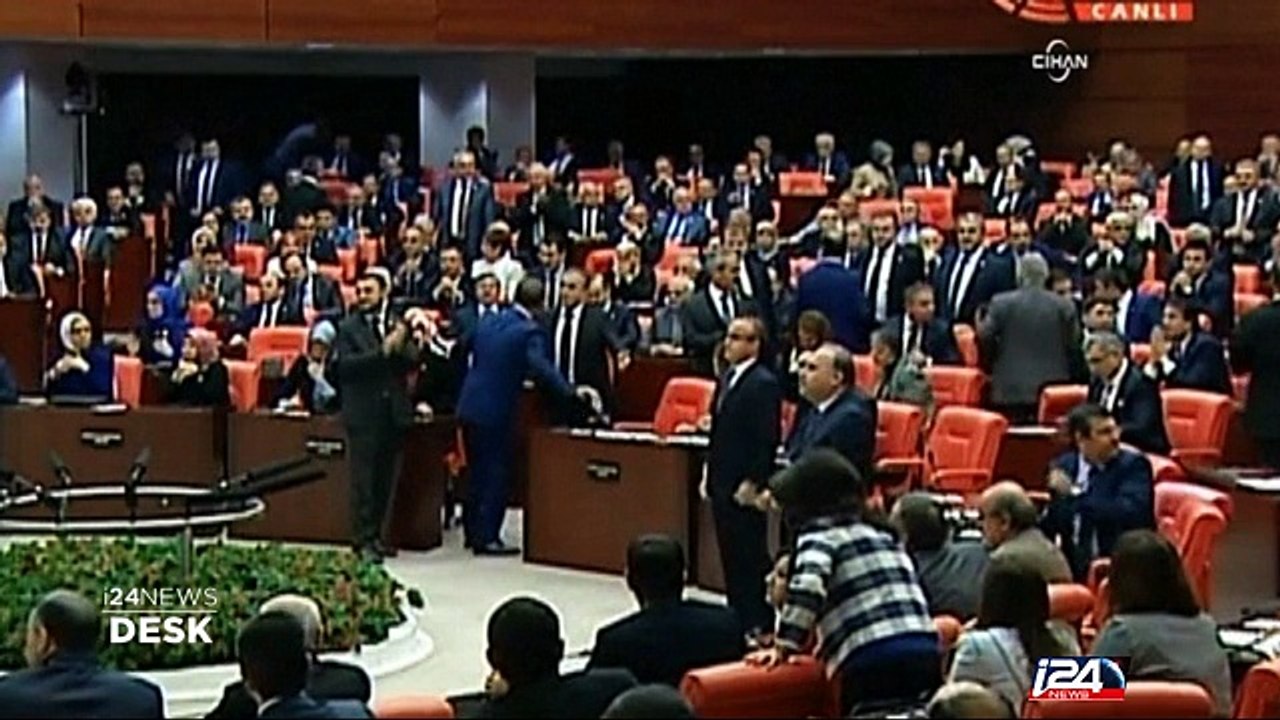 Erdogan targets pro-Kurdish lawmakers