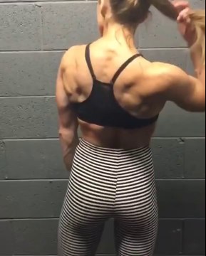 world fitness Extreme Muscle Girl