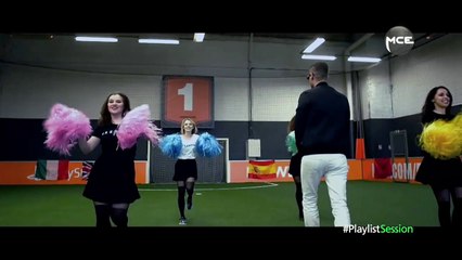 Voir et revoir Playlist Session avec Lartiste sur MCEReplay !