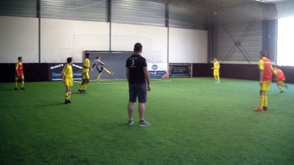 Vidéo Tournoi Foot Salle Saint-Maximin Le 16/05/2016 (3)