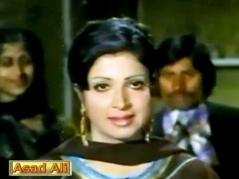 tamam umar tujhe zindagi ka pyar Naheed Akhter Bharosa