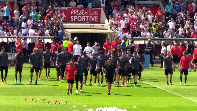 Ambiance lors de l'entraînement des Diables à Chaban-Delmas