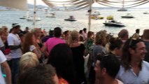 Clockwork Orange sunset at Cafe Mambo 2015 - Vangelis - Chung Kuo
