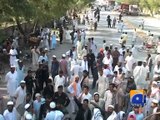 Badaber residents block Kohat Road over 20-hour long power outages -08 June 2016