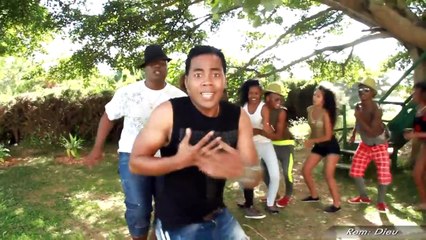 THYBAUT & TSILIVA     -      Arahaba      (gasy HD 2016)