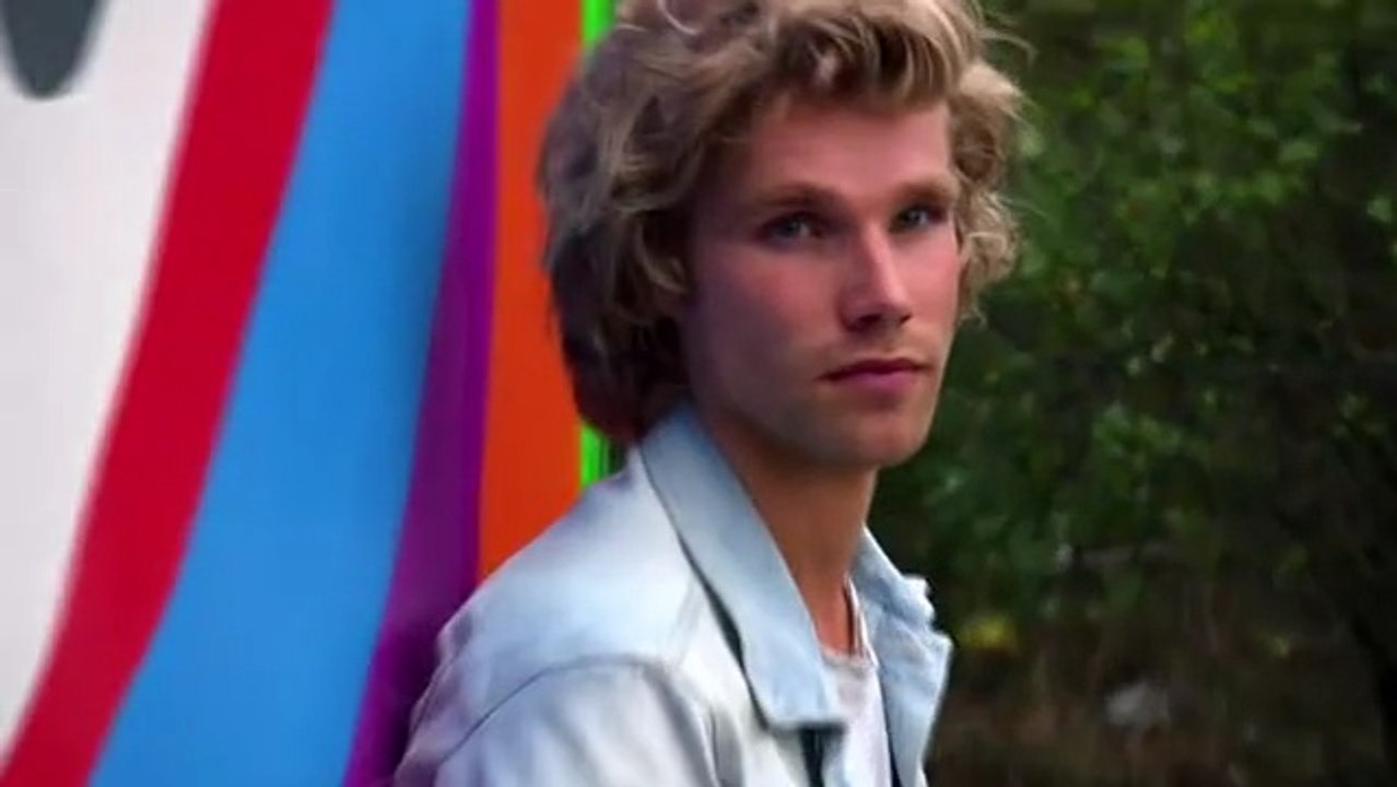 Martijn 'Matt' Stoffers - Love is Easy & Golden Train (Live @ DSDS, 2014)