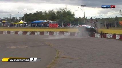 Figueiredo Big Crash 2016 Stock Car Brasil Santa Cruz Race 1