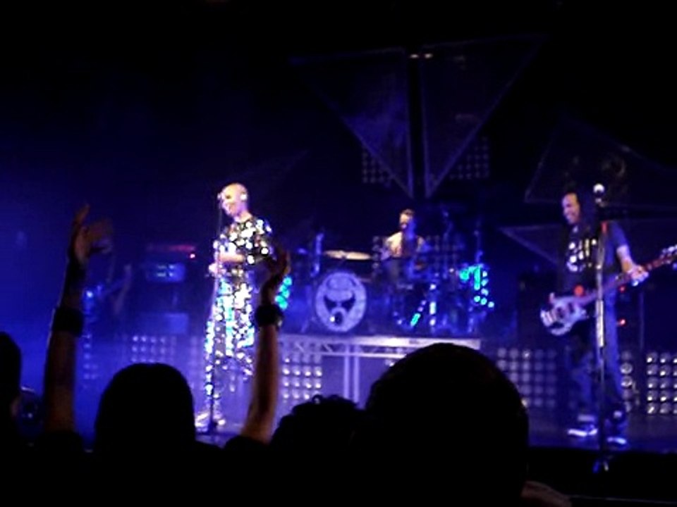 Skunk Anansie Little Baby Swastika @ Manchester Academy 24/11/09.