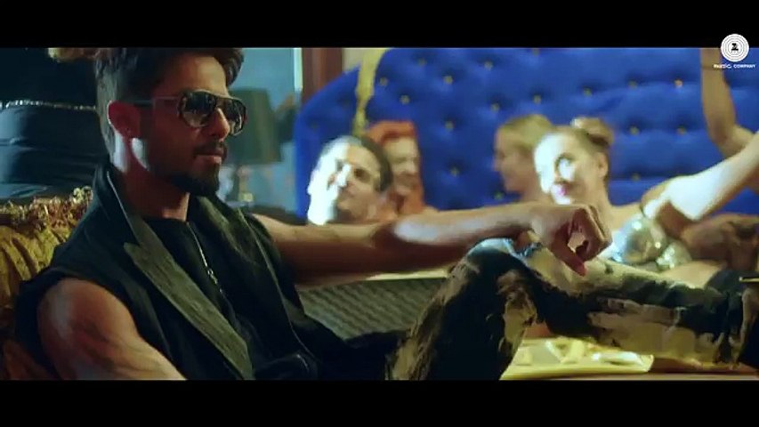 Ud-daa Punjab - Udta Punjab _ Vishal Dadlani & Amit Trivedi _ Shahid Kapoor