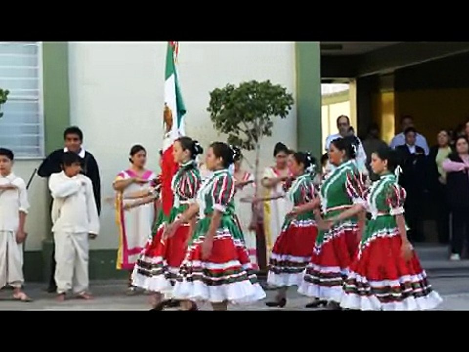 Homenaje 24 Febrero Sección Secundaria 1