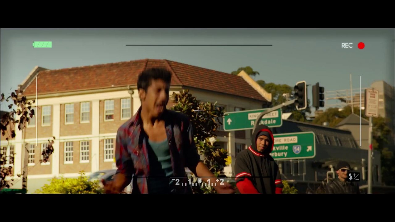 Ao redor do Bloco - Trailer Official 2016 - WWW.MEGAFILMES.TV
