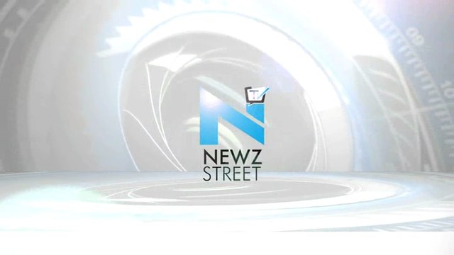 Maitland Ward sizzles in a see-through piece