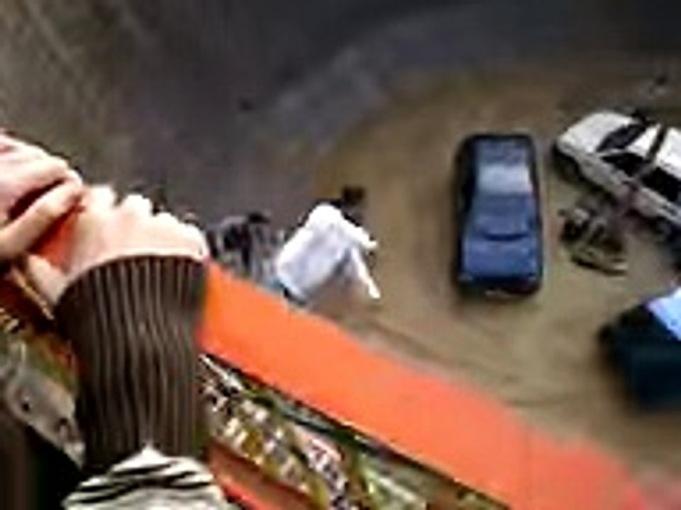 Maut Ka Kuan - The Well of Death.mp4 -