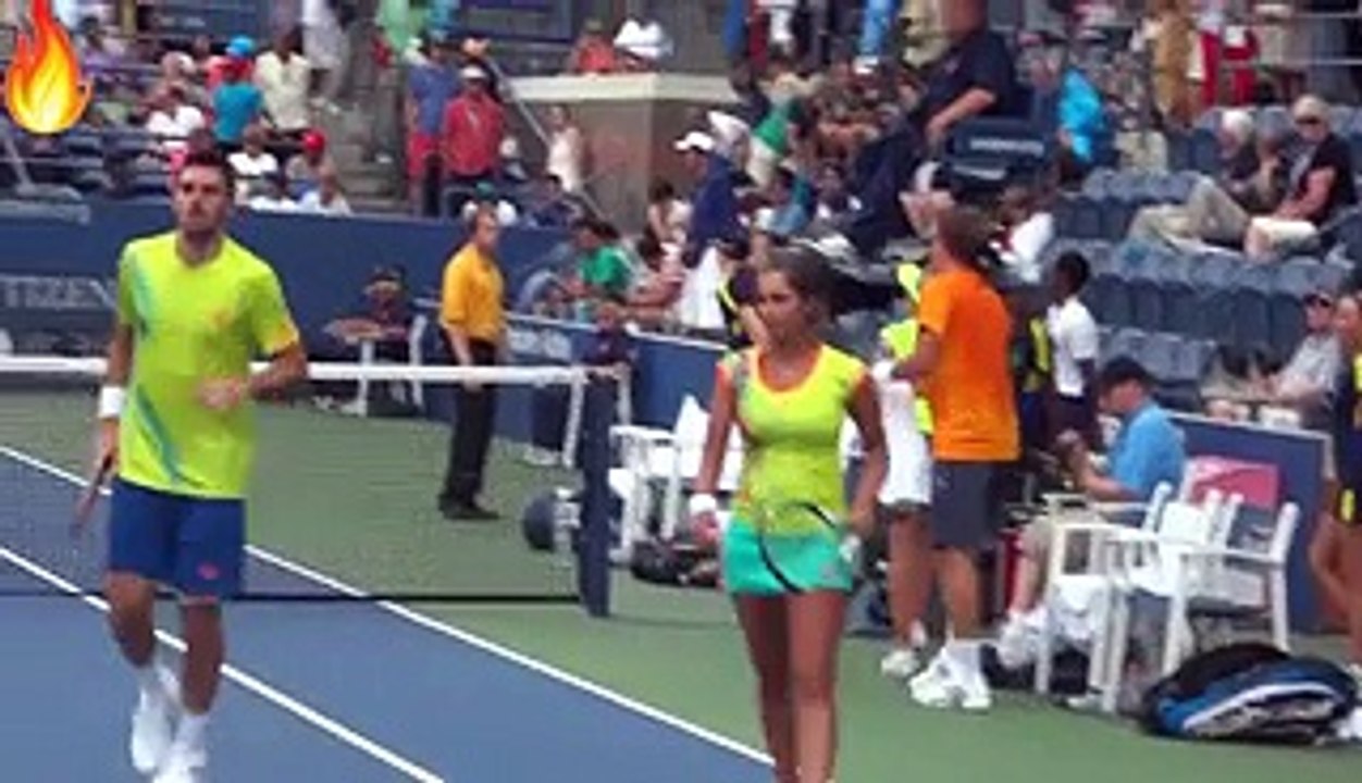 Hot Sports Star - Tennis player Sania Mirza