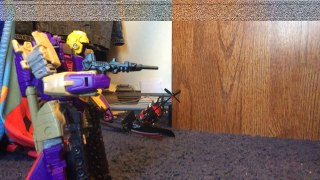 Transformers Survival-Ruckuss in the warehouse pt.1