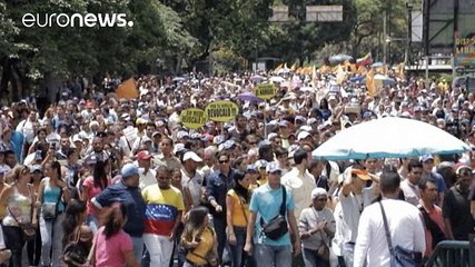 Venezuela droht Hungerkrise: Tausende protestieren in Caracas 🍽️