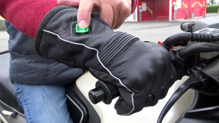 TEST TUCANO URBANO GLOVES HOT ROAD (VIDEO 4K)