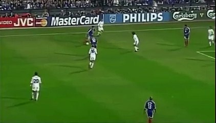 Le but de Trezeguet contre l'Italie à l'Euro 2000 !