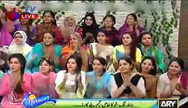 Amir Liaquat Flirting With Sanam Baloch In A Morning Show