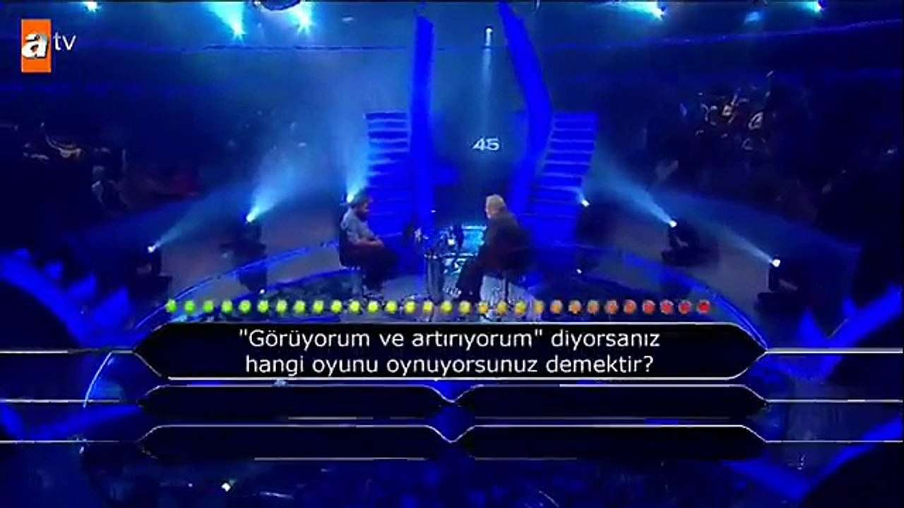 Kim Milyoner Olmak İster'de İlber Ortaylı'nın da bilemediği soru