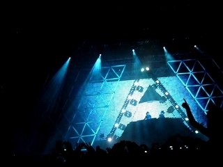 Daft Punk Alive 2007 @ Nîmes - Ligne de basse!