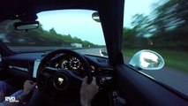 Il pousse la nouvelle Porsche 911R à 323 km/h sur une autoroute allemande
