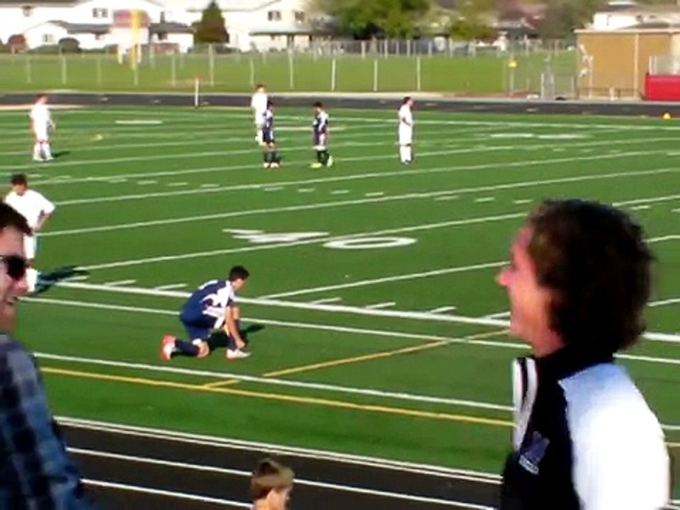 Schaumburg HS soccer team game Addison Trail HS 10.22.11 (27)