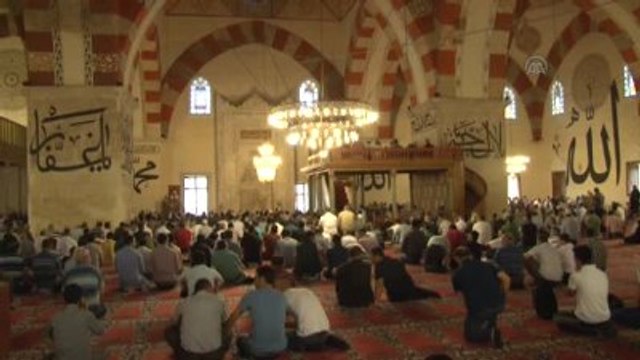 Kılıçla Hutbe Geleneği 6 Asırdır Sürüyor