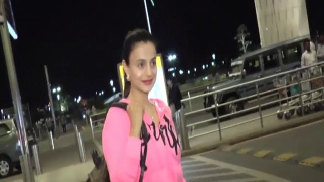 Amisha Patel at Bangkok Leaving For Surprise Birthday Party !!