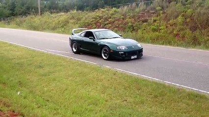 O dono deste Supra mostra o que é realmente marcar alcatrão!