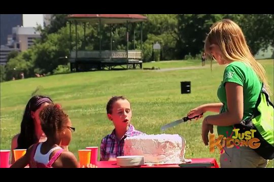 Cat in a Cake - Just Kidding - Just For Laughs Gags