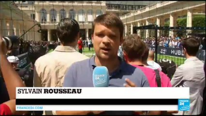 EURO 2016 : Diego Maradona et Pelé réunis pour un match symbolique... autour de Crespo et Seedorf !