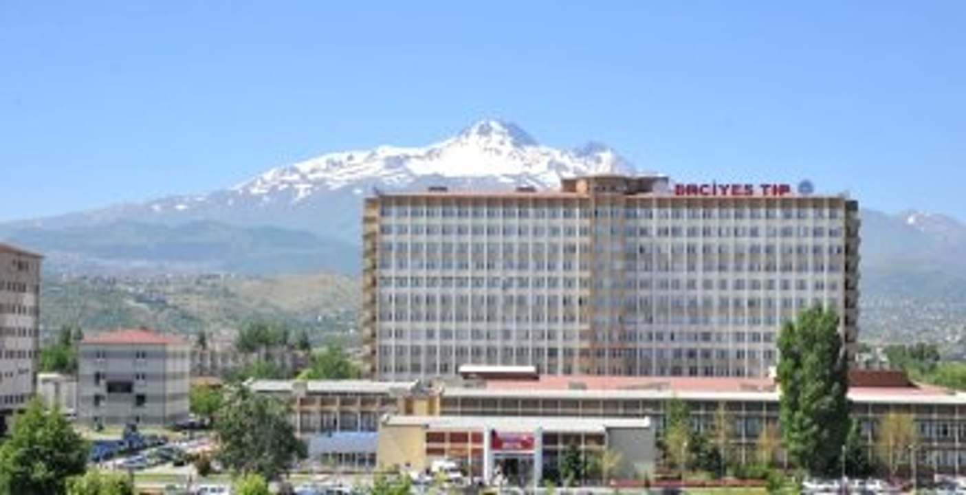 Erciyes Üniversitesi Tıp Fakültesi'nde 'Troid Kanseri' Paniği
