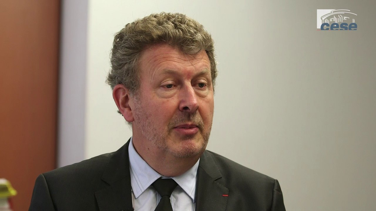 3 questions à Charles DUCHAINE, Magistrat - Mécanismes d'évitement fiscal - cese