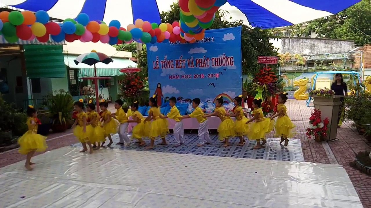 Tiết mục văn nghệ bế giảng Trường mầm non 3