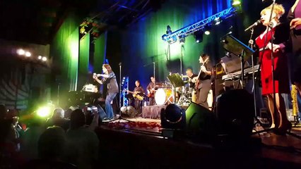 Linda de Suza révèle avoir frôlé la mort