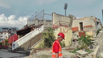 Download Video: Report TV - Nis prishja e stadiumit Qemal  Stafa, vendi gati për 