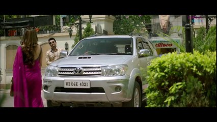 বাংলাদেশী মডেল সাবা’র অন্তরঙ্গ দৃশ্যে অভিনয়