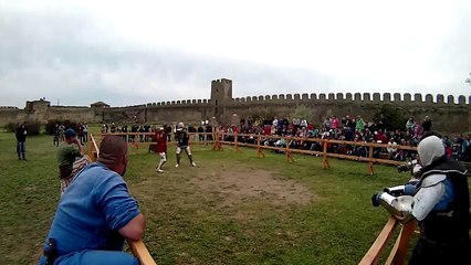 Le béhourd, un sport dangereux pour le public