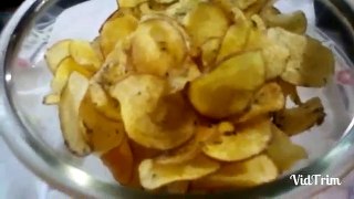 Garlic potato chips