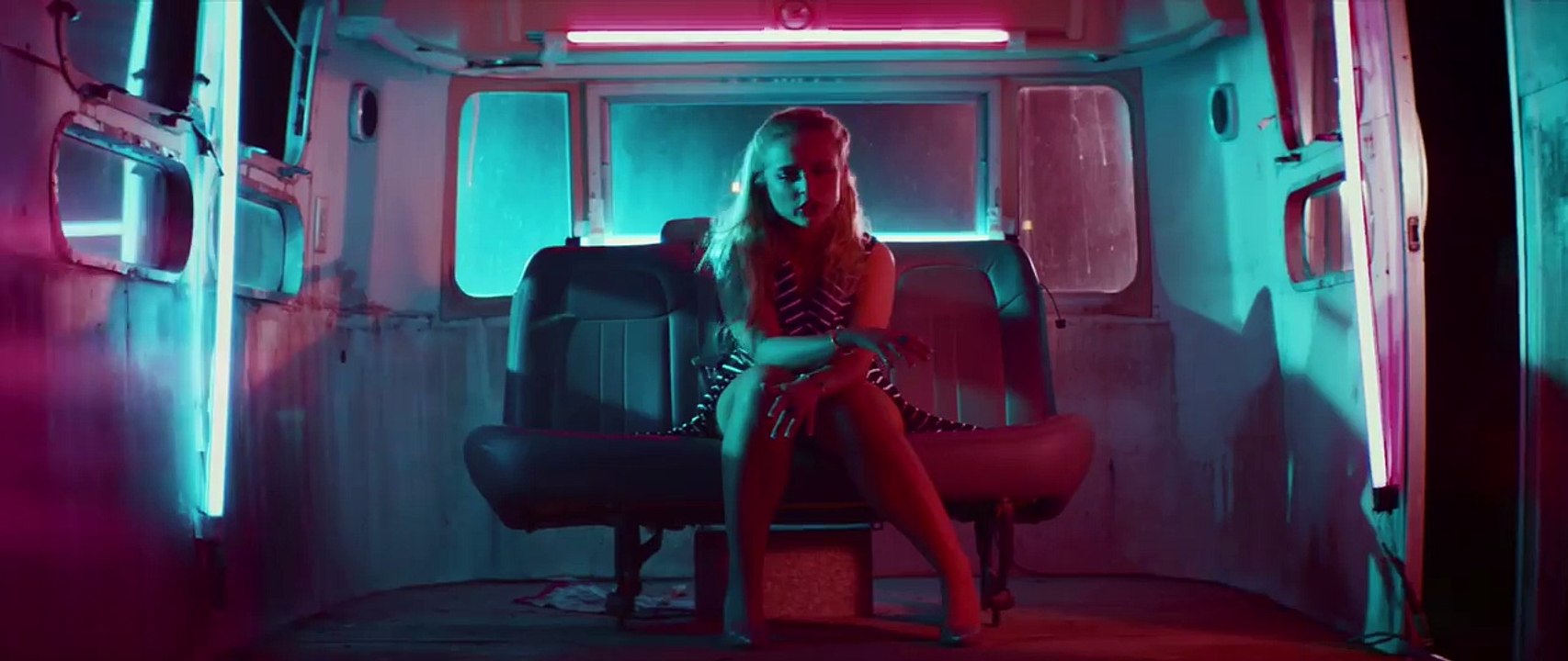 Mackenzie Nicole - Actin Like You Know (Feat. Tech N9ne) - Official Music Video