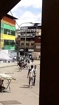 Saqueos en Petare por falta de comida, comerciantes cerraron negocios