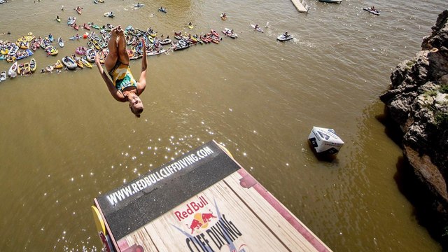 Top 3 Cliff Dives from Texas (Women) | Cliff Diving World Series 2016