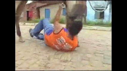 VIDEO MAIS ENGRAÇADO DE BÊBADO