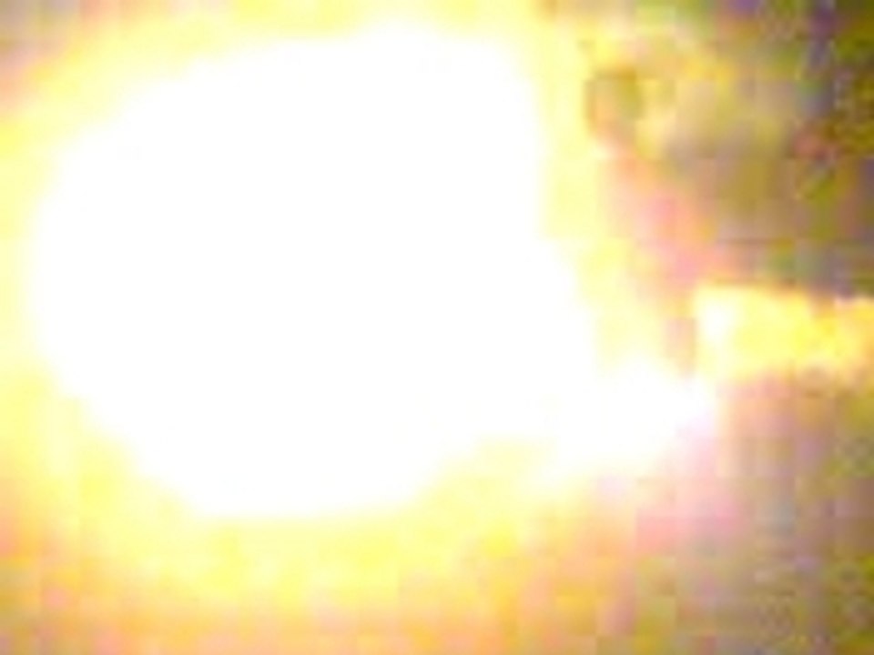 Laque + feu = explosion