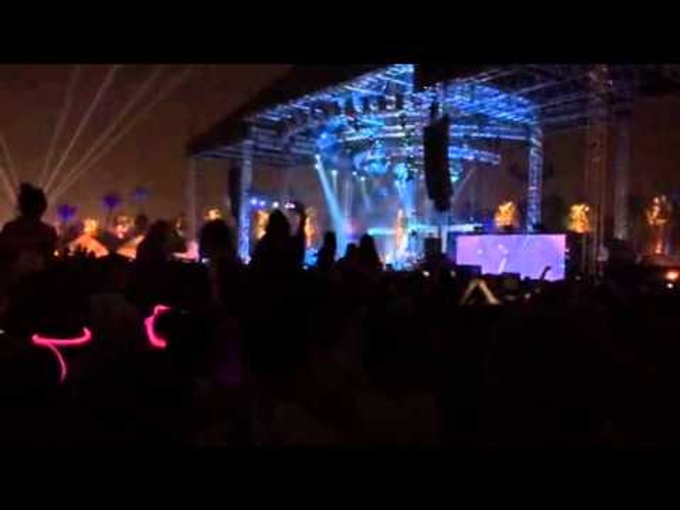 Lorde canta Ribs no Coachella