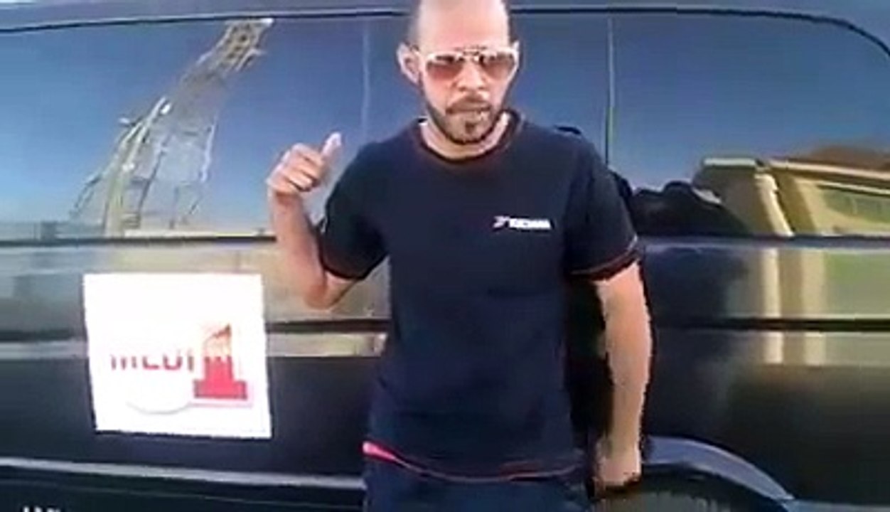 طاقم ميدي 1 يتعرض لاعتداء بمدينة بوجدور...!