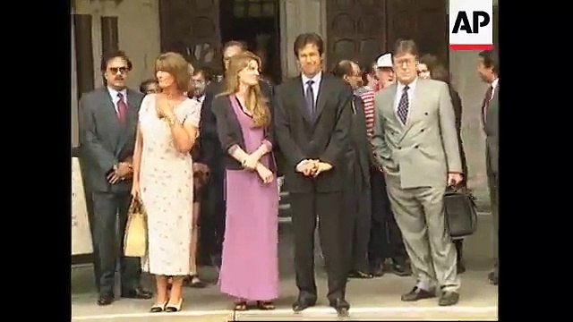 See What Imran Khan Did When Reporter Said Jemima Kiss Him